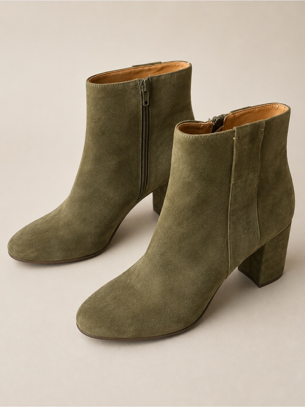 Nine West Olive Green Suede Leather Ankle Boots 9M Block Heel